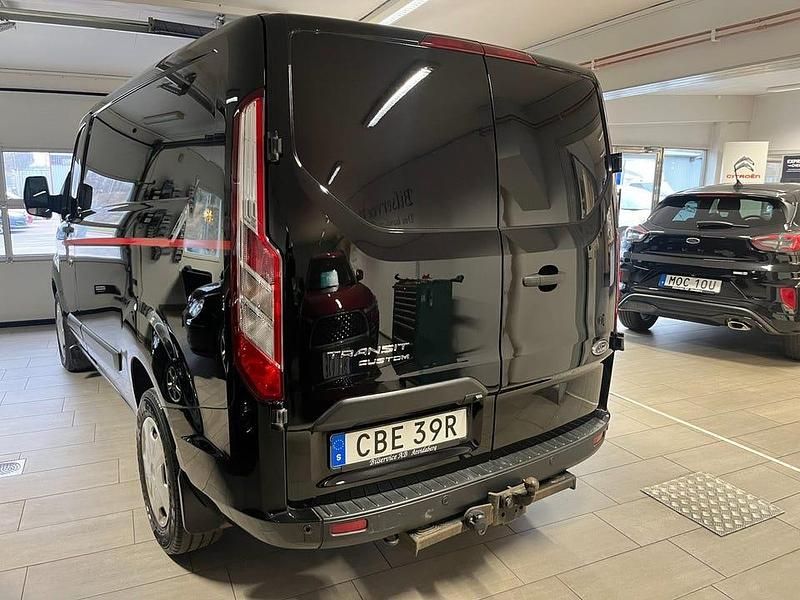 Begagnad Ford Transit Custom 131 HK (96 kW) 2023 Svart Van