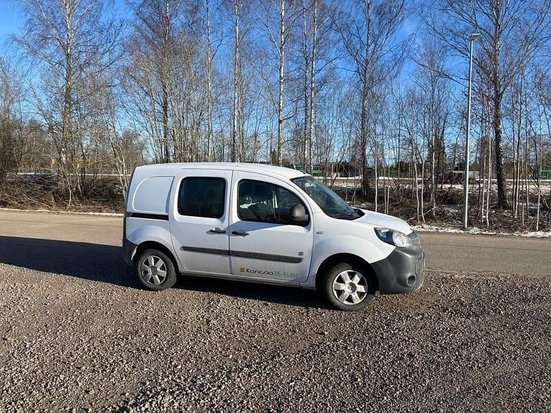Begagnad 2014 Renault Kangoo | 48 000 kr (Marknadspris) - Bild 1/4