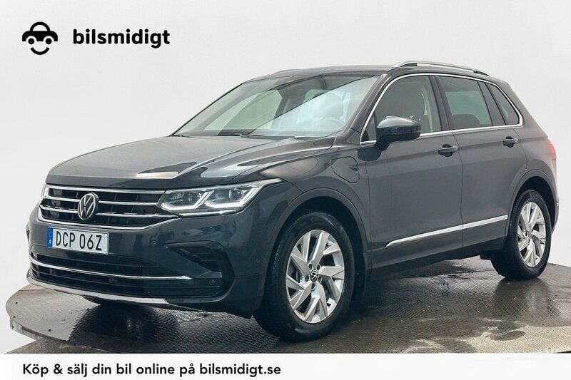 Grå Begagnad 2022 VW Tiguan Elegance SUV | 279 900 kr (Superpris) - Bild 1/3