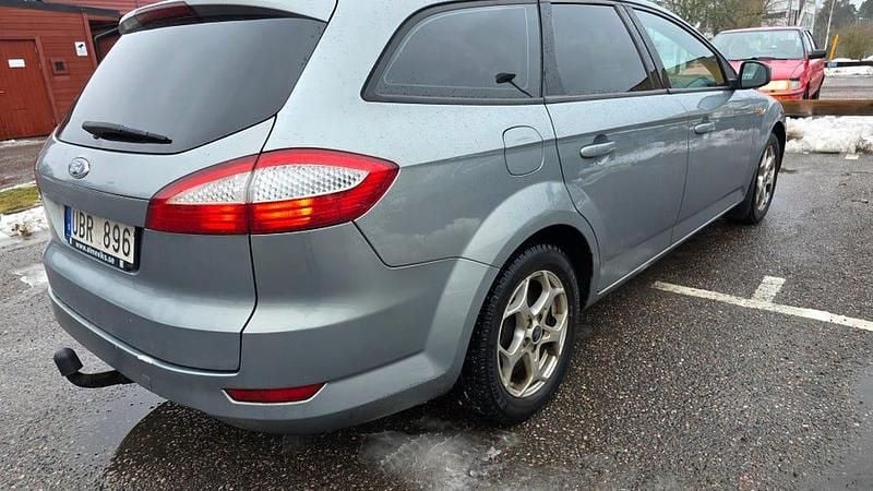 Begagnad Ford Mondeo 145 HK (106 kW) 2007 Kombi