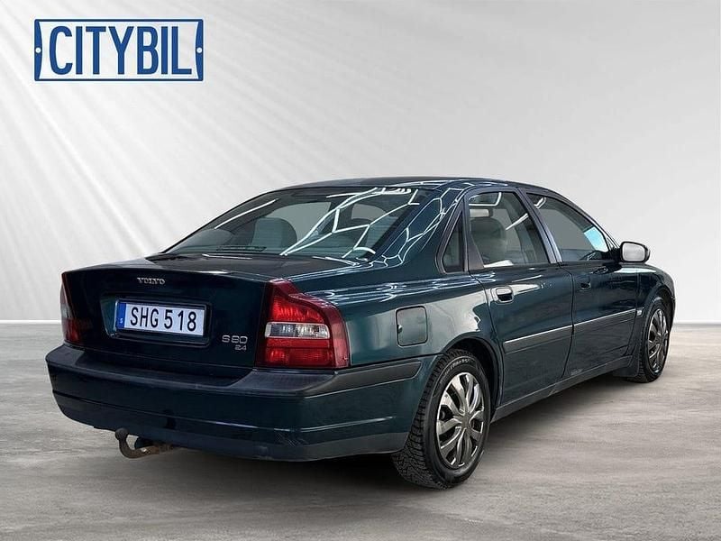 Begagnad Volvo S80 Business Edition 170 HK (125 kW) 2001 Mörkgrön Sedan