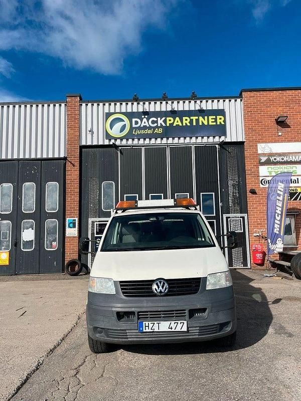 Begagnad VW T5 131 HK (96 kW) 2009 Vit Van