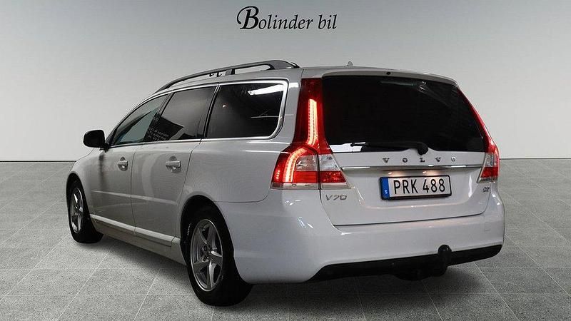 Begagnad Volvo V70 Momentum 116 HK (85 kW) 2014 Vit Kombi