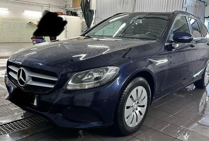 Begagnad 2016 Mercedes C180 Kombi | 149 000 kr - Bild 1/4