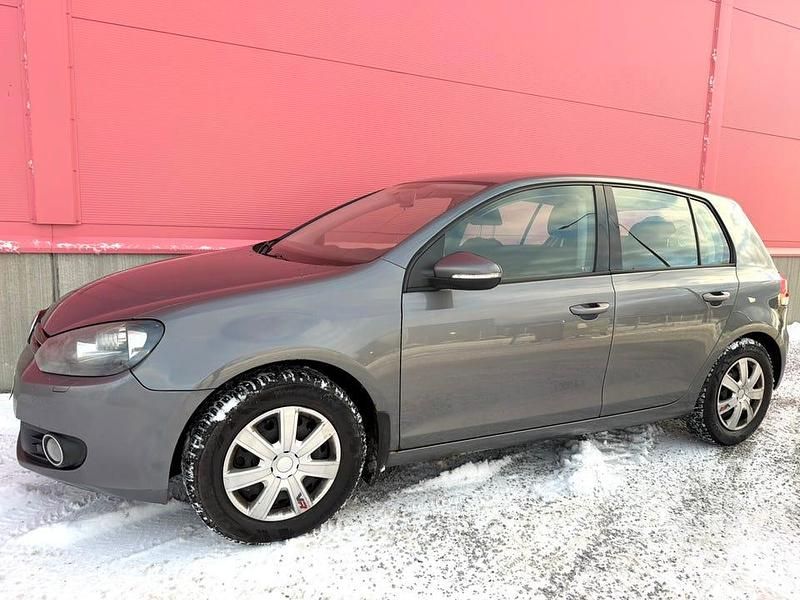 Begagnad 2010 VW Golf VI Halvkombi | 32 000 kr (Bra pris) - Bild 1/4
