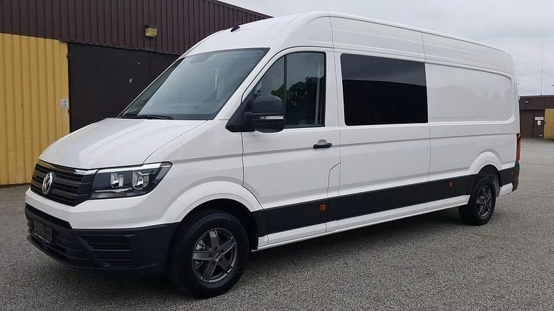 Vit Begagnad 2021 VW Crafter Van | 745 000 kr - Bild 1/4