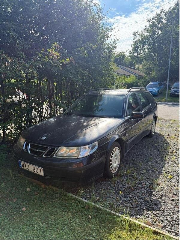 Svart Begagnad 2005 Saab 9-5 Linear Kombi | 5 000 kr (Superpris) - Bild 1/2