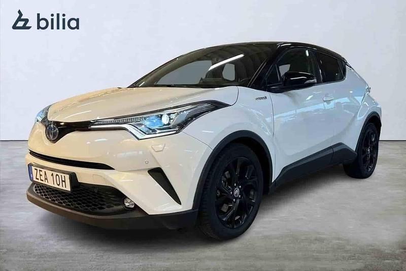 Vit Begagnad 2019 Toyota C-HR SUV | 244 900 kr - Bild 1/1