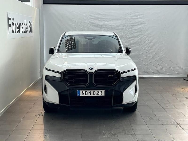 Begagnad BMW XM Comfort Edition 653 HK (480 kW) 2023 Vit SUV
