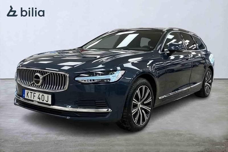 Begagnad Volvo V90 2022 Blå Kombi