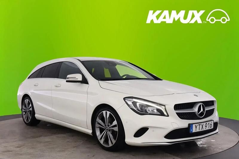 Vit Begagnad 2018 Mercedes CLA200 Shooting Brake Edition Kombi | 169 800 kr (Marknadspris) - Bild 1/4