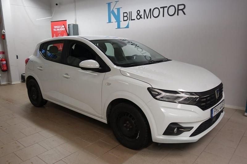 Vit Begagnad 2022 Dacia Sandero Halvkombi | 109 900 kr (Superpris) - Bild 1/4