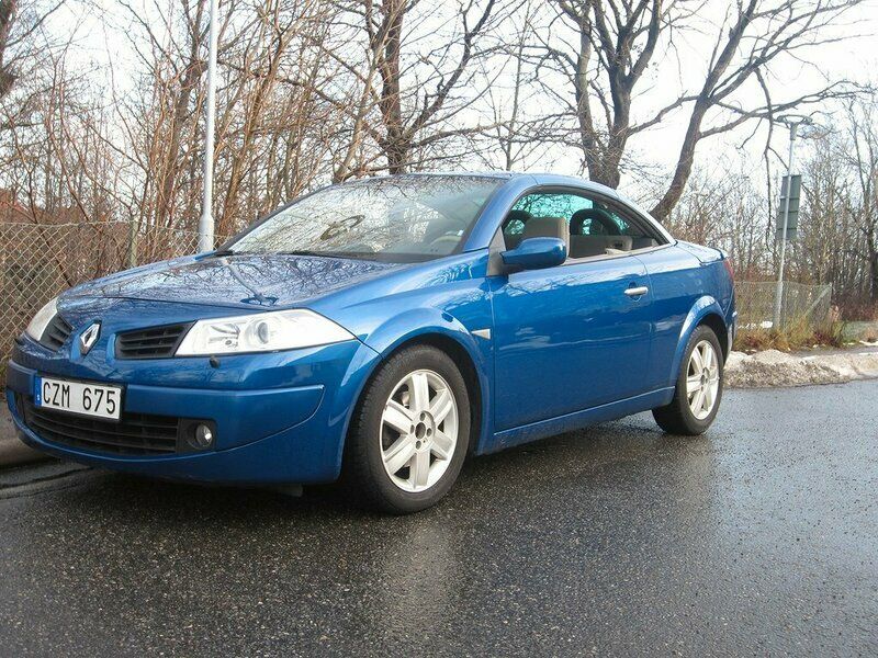 Blå Begagnad 2006 Renault Mégane Cabriolet Cab | 48 900 kr (Lite dyr) - Bild 1/4