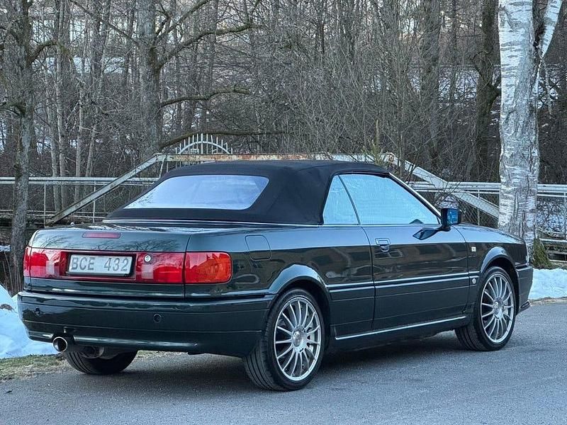 Begagnad Audi Cabriolet 150 HK (110 kW) 1996 Mörkgrön Cab