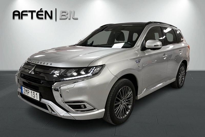 Silver Begagnad 2018 Mitsubishi Outlander P-HEV Edition SUV | 239 800 kr (Marknadspris) - Bild 1/3