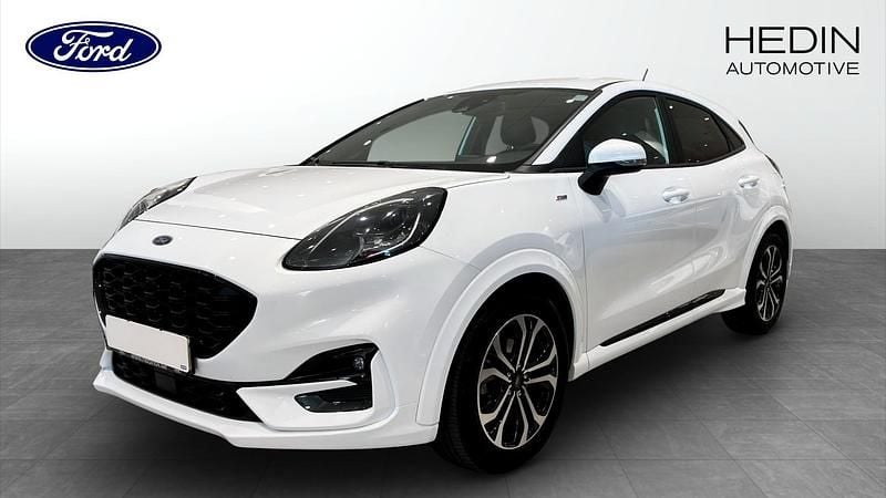 Vit (white) Begagnad 2022 Ford Puma ST-Line SUV | 219 900 kr - Bild 1/4