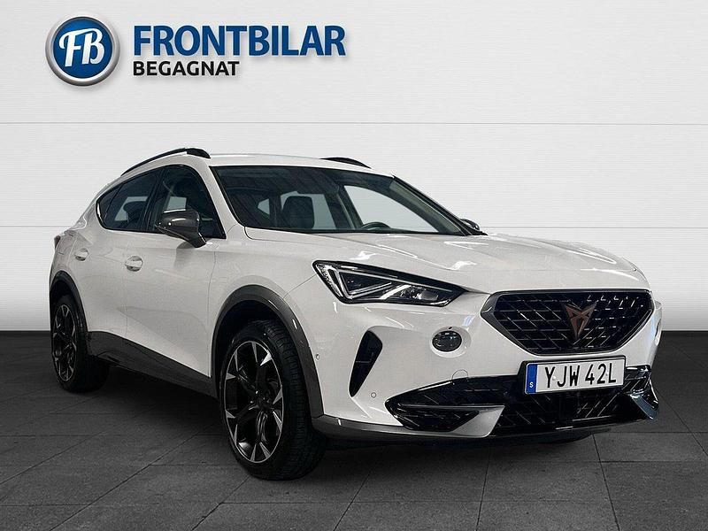 Vit Begagnad 2022 Cupra Formentor SUV | 274 900 kr (Marknadspris) - Bild 1/3