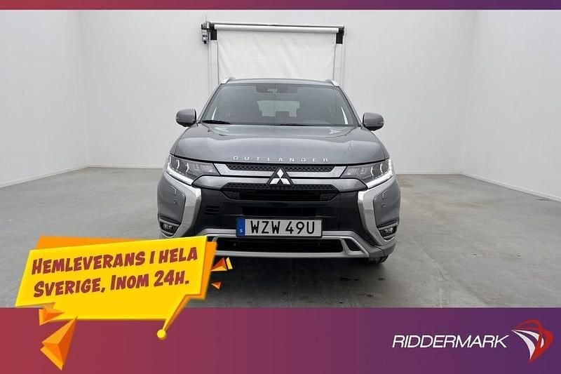 Begagnad Mitsubishi Outlander 224 HK (164 kW) 2020 Grå SUV