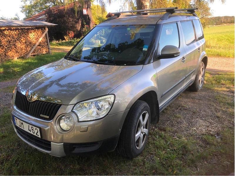 Brun Begagnad 2012 Skoda Yeti Experience SUV | 40 000 kr (Superpris) - Bild 1/4