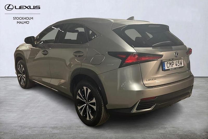 Begagnad Lexus NX300h 200 HK (147 kW) 2020 Grå SUV