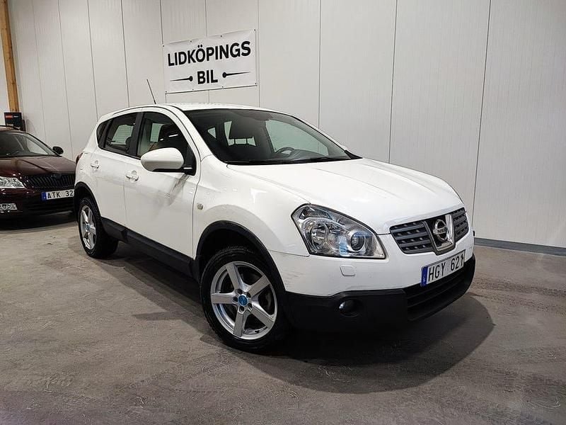 Begagnad Nissan Qashqai 150 HK (110 kW) 2009 Vit SUV