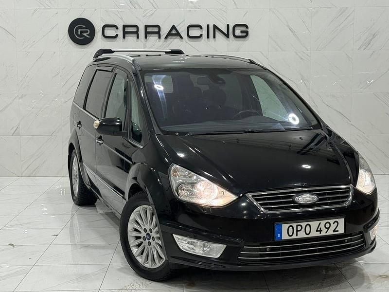 Svart Begagnad 2012 Ford Galaxy Titanium Minibuss | 54 900 kr (Marknadspris) - Bild 1/4
