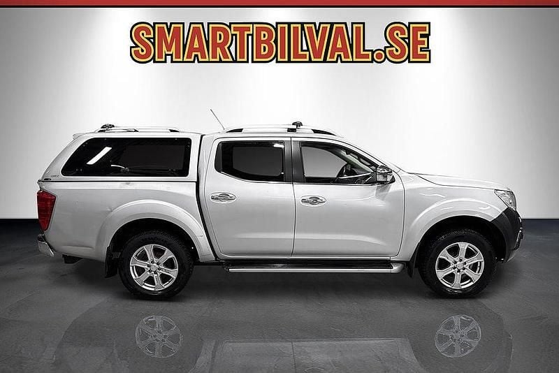Begagnad Nissan Navara 2016 Silver Pickup