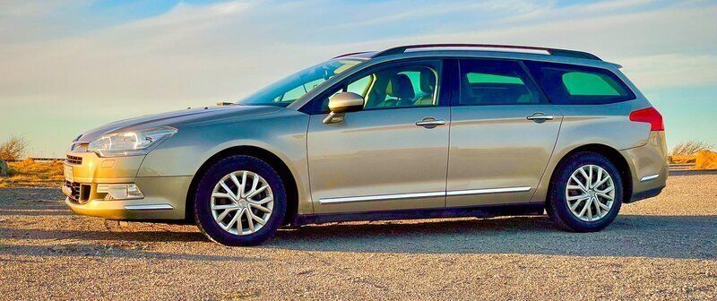 Brun Begagnad 2010 Citroën C5 Kombi | 26 000 kr (Marknadspris) - Bild 1/4