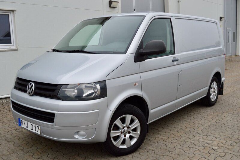Silver Begagnad 2011 VW T5 Van | 89 900 kr (Marknadspris) - Bild 1/4