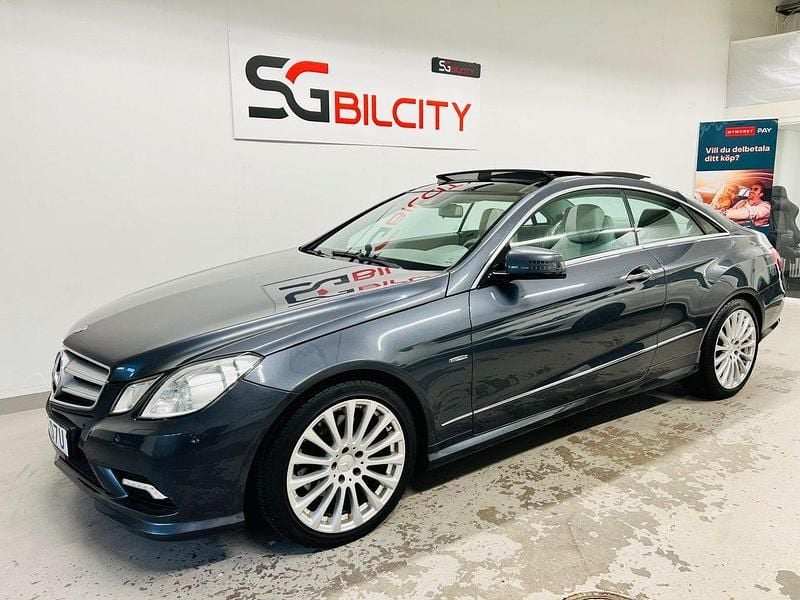 Grå Begagnad 2011 Mercedes E350 AMG Sportkupé | 119 900 kr (Bra pris) - Bild 1/4