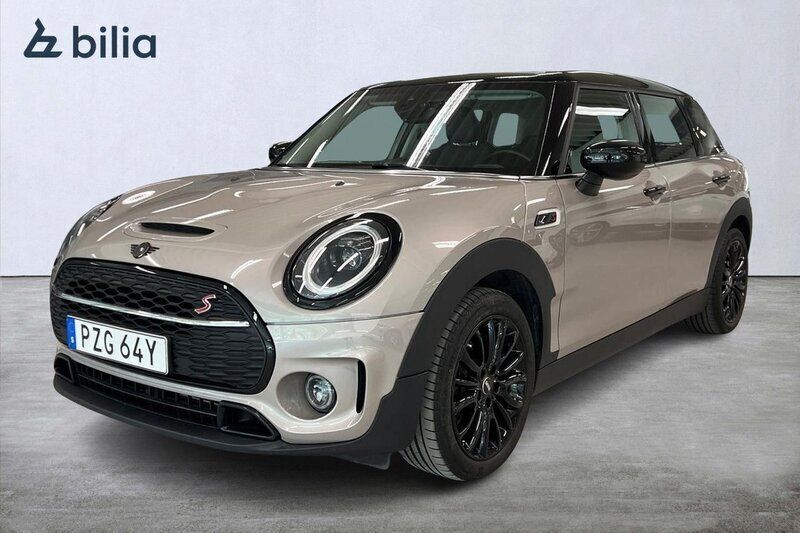 Grå Begagnad 2022 Mini Clubman Kombi | 319 900 kr - Bild 1/3