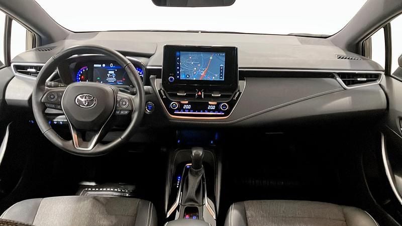 Begagnad Toyota Corolla 122 HK (89 kW) 2022 Grön Kombi