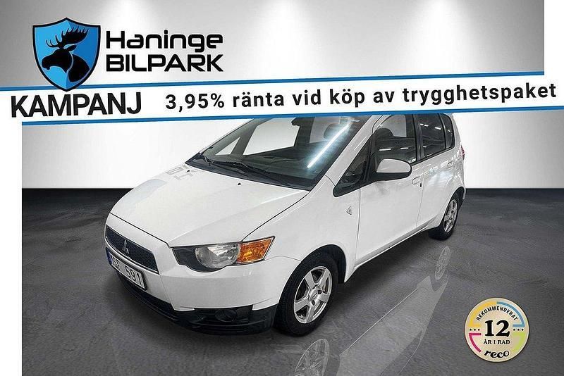 Brun Begagnad 2012 Mitsubishi Colt Halvkombi | 39 900 kr (Marknadspris) - Bild 1/2