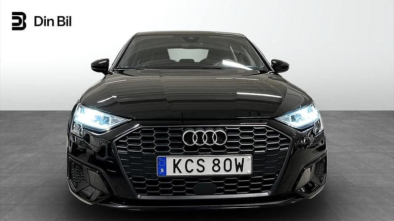 Begagnad Audi A3 Proline 150 HK (110 kW) 2023 Brilliantsvart Sedan