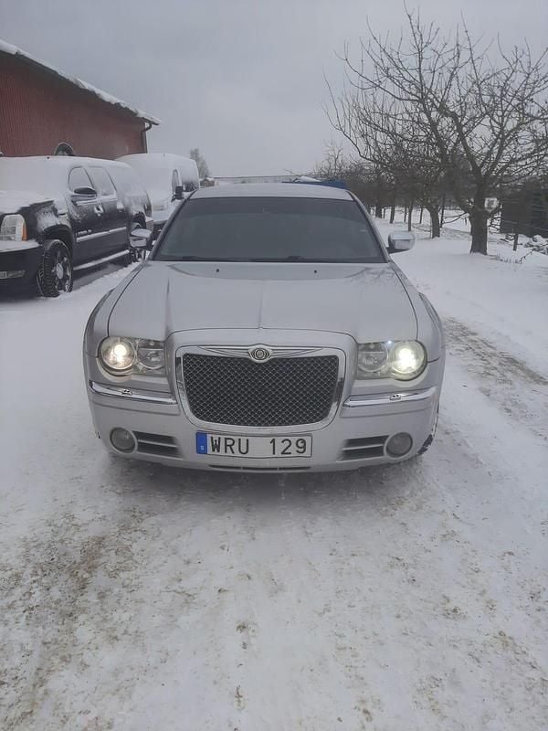 Begagnad Chrysler 300C Touring 193 HK (141 kW) 2006 Kombi