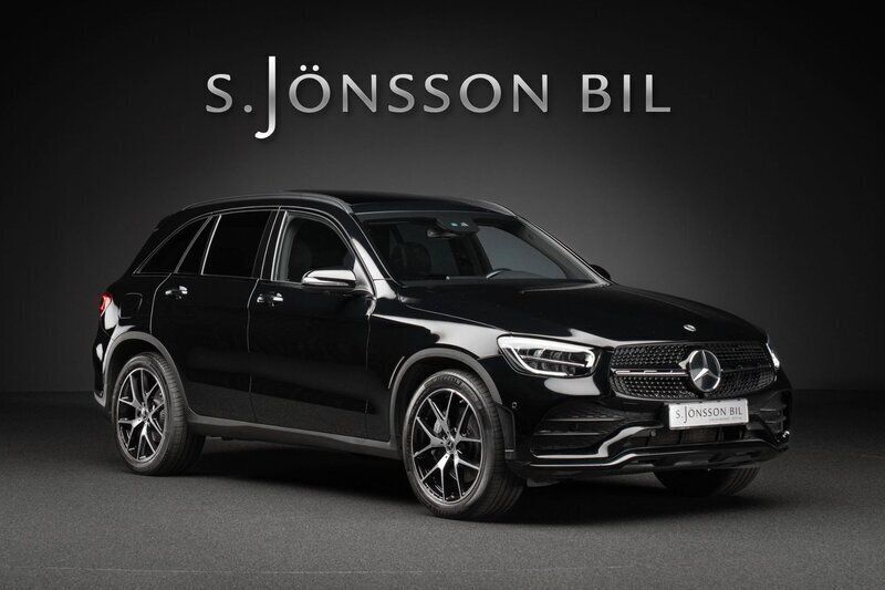 Svart Begagnad 2022 Mercedes GLC220 AMG SUV | 469 000 kr (Lite dyr) - Bild 1/4