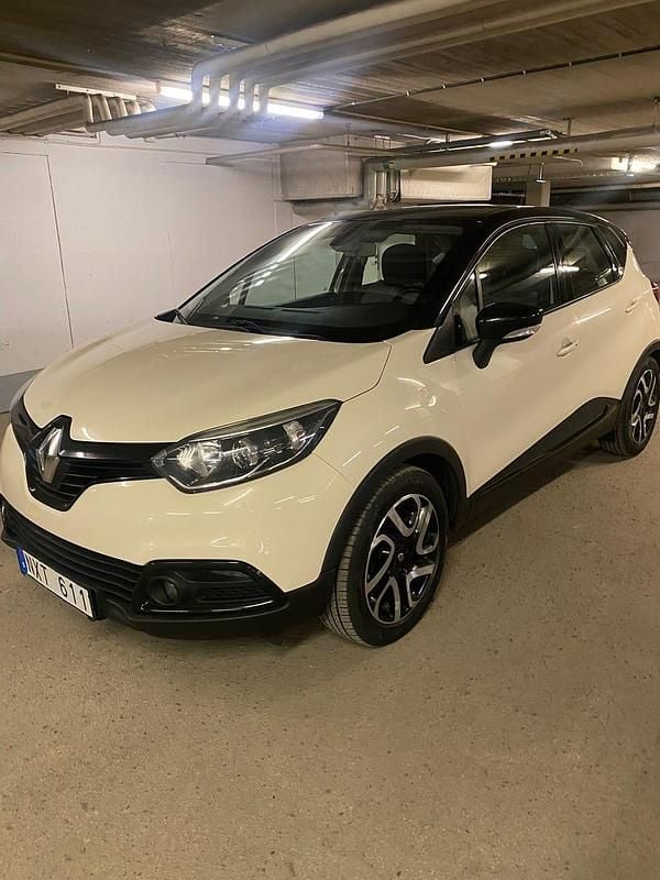 Bitone white Begagnad 2014 Renault Captur SUV | 65 000 kr (Bra pris) - Bild 1/4