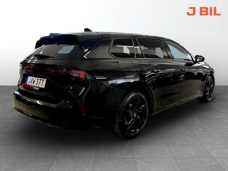 Begagnad Opel Astra 131 HK (96 kW) 2024 Svart Kombi