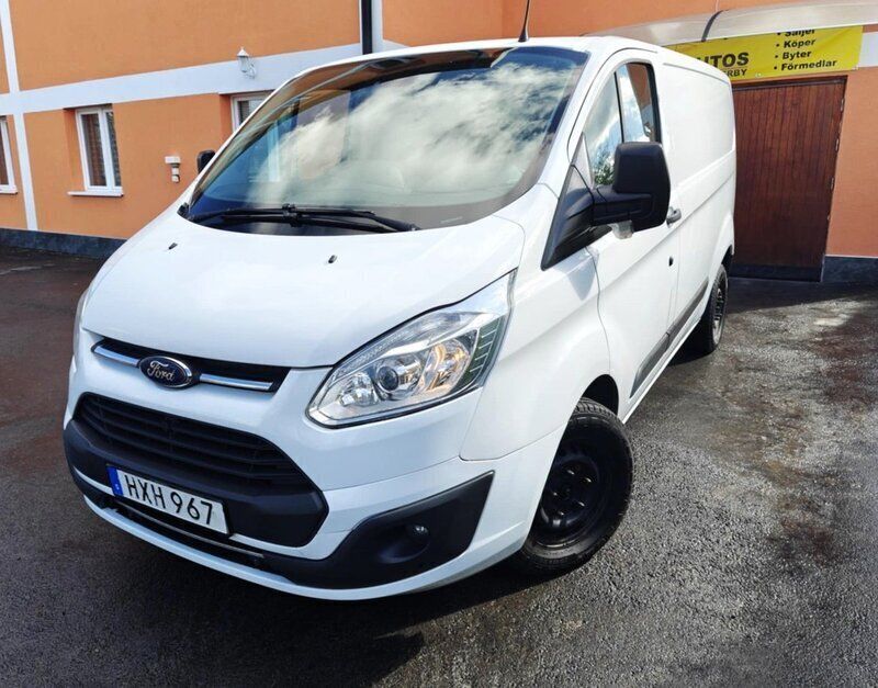 Vit Begagnad 2018 Ford Transit Custom Van | 99 000 kr (Superpris) - Bild 1/4