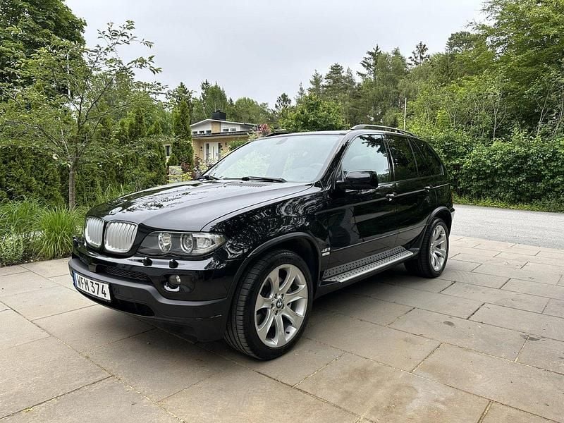 Svart Begagnad 2005 BMW X5 SUV | 219 000 kr - Bild 1/4