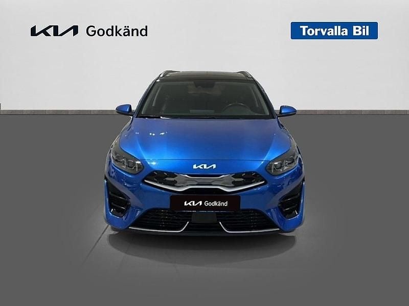 Begagnad Kia Ceed Sportswagon Advance 141 HK (103 kW) 2022 Blue flame Kombi