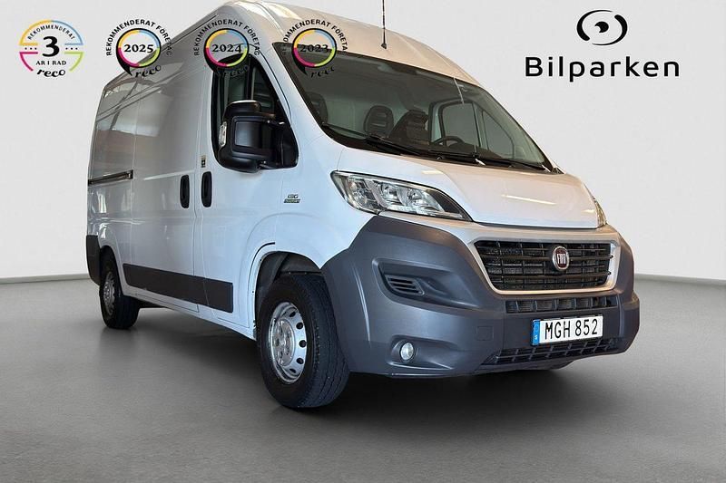 Vit Begagnad 2016 Fiat Ducato Van | 109 990 kr (Superpris) - Bild 1/4
