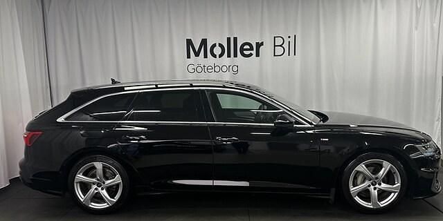 Begagnad Audi A6 S-Line 205 HK (150 kW) 2022 Brilliantsvart Kombi