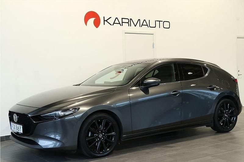Grå Begagnad 2019 Mazda 3 Sky Halvkombi | 229 800 kr (Marknadspris) - Bild 1/4