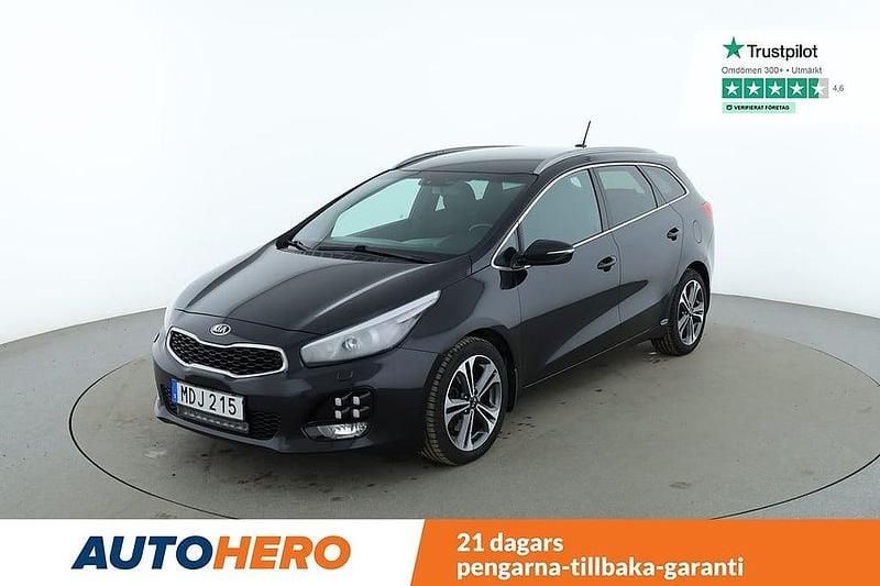 Svart Begagnad 2015 Kia Ceed Sportswagon GT-Line Kombi | 129 000 kr (Lite dyr) - Bild 1/4