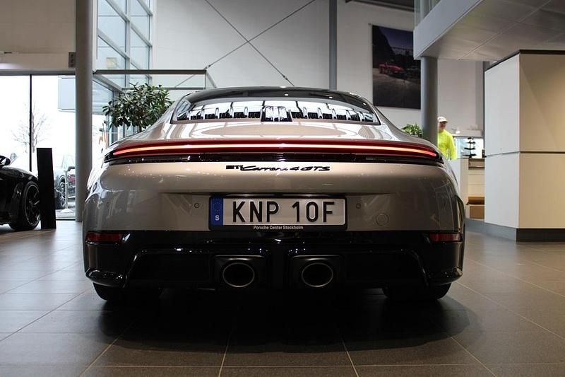 Begagnad Porsche 911 2026 Silver