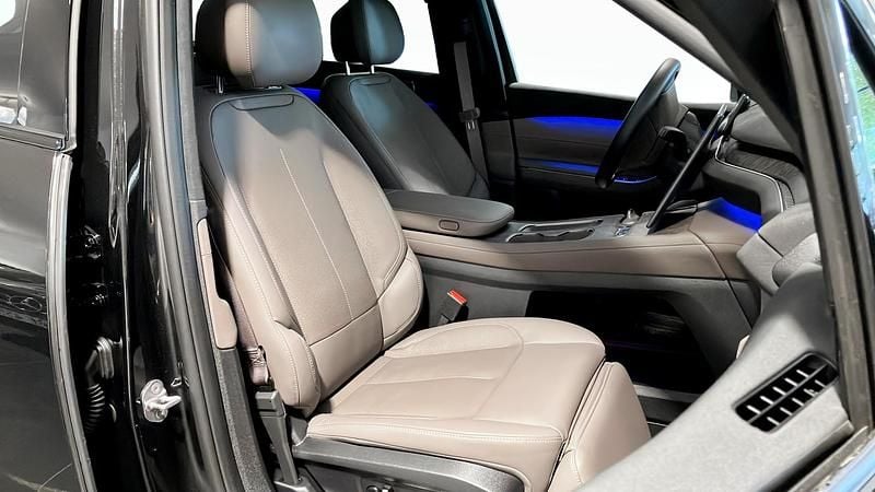 Begagnad Nio ET7 480 kW (653 HK) 2023 Svart Sedan