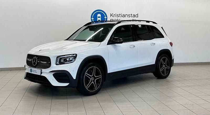 Vit Begagnad 2020 Mercedes GLB250 Premium SUV | 369 900 kr - Bild 1/4