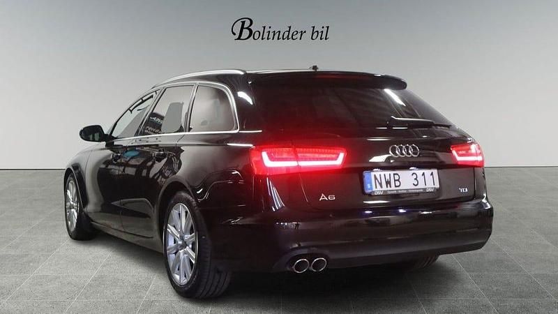 Begagnad Audi A6 Proline 177 HK (130 kW) 2012 Svart Kombi