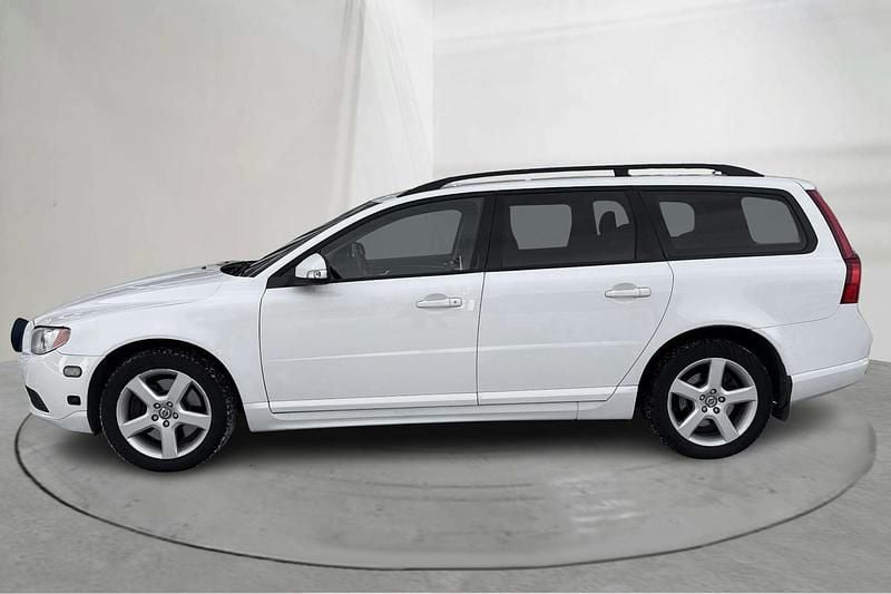 Begagnad Volvo V70 231 HK (169 kW) 2011 Vit Kombi